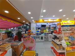 空转4.8万140平百货零食店转让